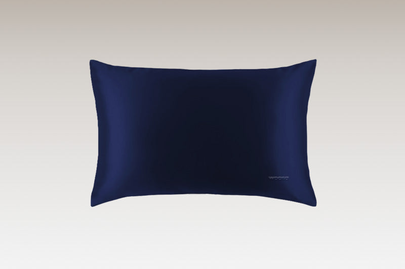 Silk Pillow Case Color: Navy
